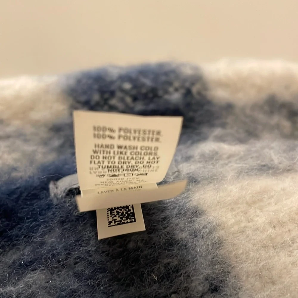 aerie furry distressed